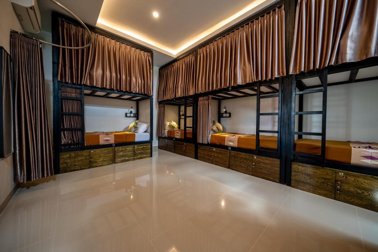 Batununggul The Moon Hostel מראה חיצוני תמונה