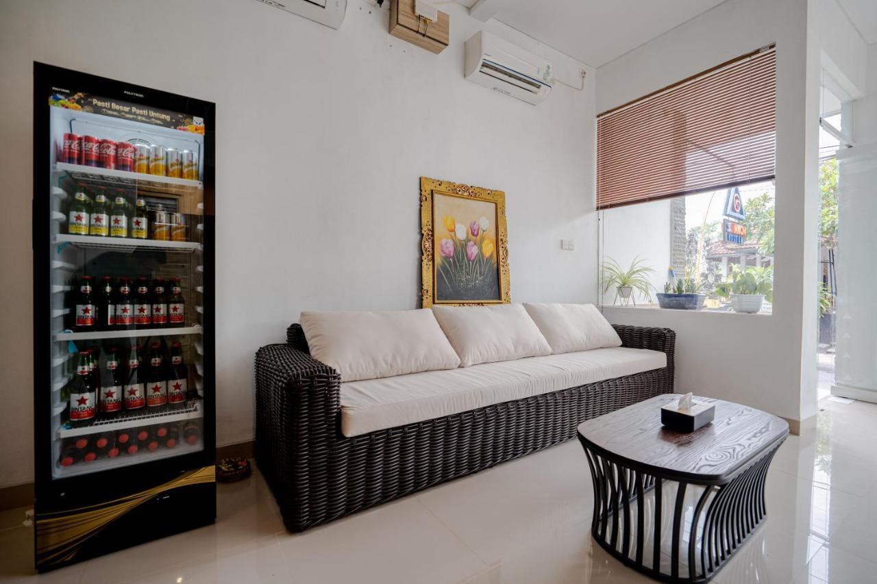 Batununggul The Moon Hostel מראה חיצוני תמונה